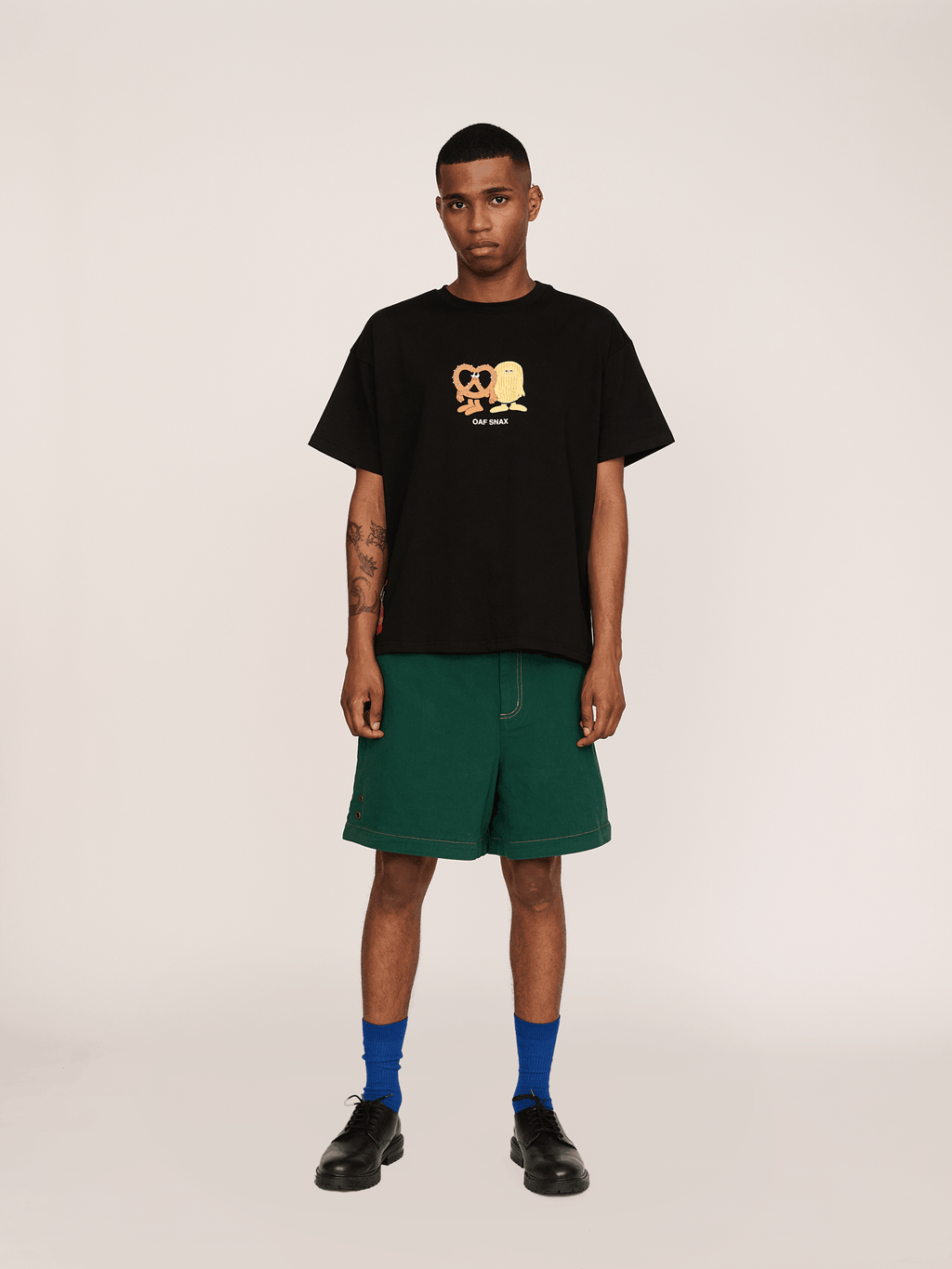 LO x Lauren Martin Oaf Snax Black T-shirt